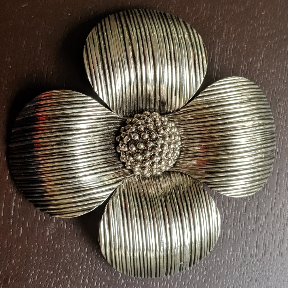 Bold Flower Pendant